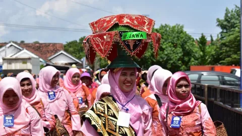 Meriahnya Festival Teluk Stabas 2018 - GenPI.co