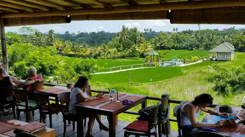 Sepuluh Kuliner Bali yang Menggoda - GenPI.co