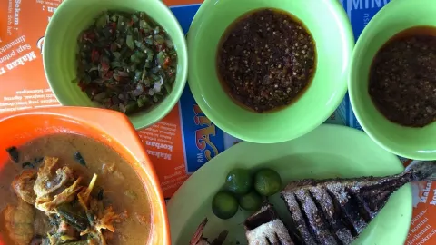 Yummie, Lezatnya Ikan Woku Balanga Khas Manado - GenPI.co