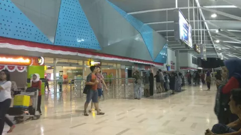 Asyiknya Transit di Bandara Sultan Hassanudin, Makassar - GenPI.co