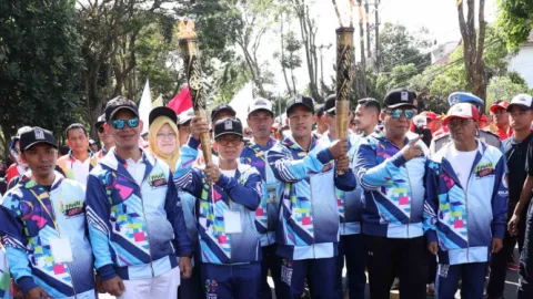 Kirab Obor Asian Para Games 2018 di Bali - GenPI.co