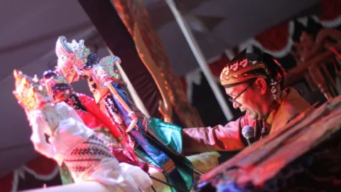 Wayang Ajen Tebar Pesona di Sumedang - GenPI.co