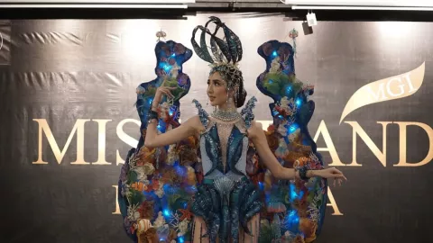 Melaju ke Miss Grand Internasional, Nadia Dapat Kostum Keren - GenPI.co