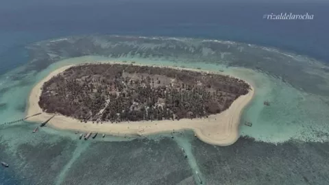 Gili Labak, Surga Pecinta Snorkeling di Pulau Madura - GenPI.co