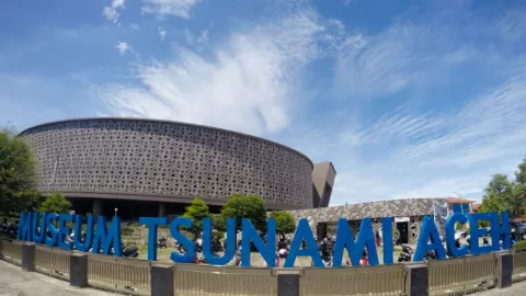 Mengenang Kembali Tragedi Tsunami Di Museum Tsunami Aceh - GenPI.co