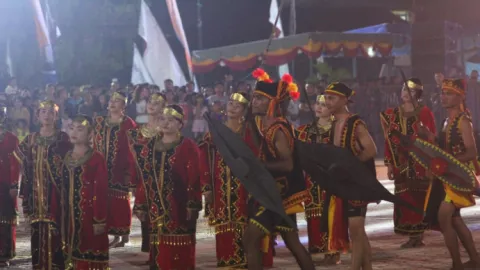 Ya'ahowu Nias Festival Diawali dengan Karnaval Budaya - GenPI.co