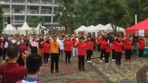 Angkat Pesan Kekeluargaan,400 Orang Flashmob di Pasar Rakyat - GenPI.co