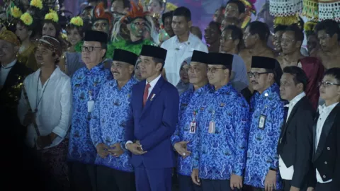 Presiden Jokowi: ASN Pengikat Keberagaman - GenPI.co