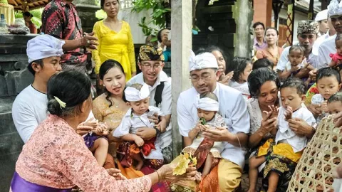 Hal Menarik yang Dilakukan Saat Hari Raya Galungan - GenPI.co