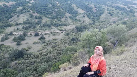 Ayo Ke Bukit Bulu Tanda Nan Memesona - GenPI.co