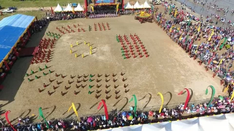 Iraw Tengkayu, Festival Budaya Suku Tidung di Tarakan - GenPI.co