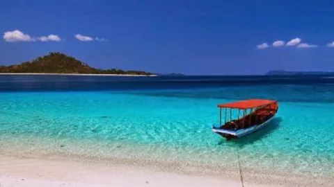 Pantai Likupang yang Menawan, Tempat Bermukim Penyu Langka di Sulut - GenPI.co