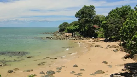 Kunjungi Tiga Pantai ini Saat Ber-Cap Go Meh di Singkawang - GenPI.co