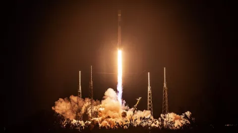 Keren Satelit Nusantara 1 Meluncur ke Angkasa Dengan Roket SpaceX - GenPI.co