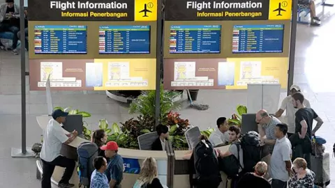 Kapan Bandara Ngurah Rai Bali Kembali Beroperasi - GenPI.co