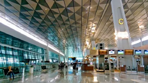 Ini 20 Bandara Tersibuk di Dunia, Salah Satunya Bandara Soekarno-Hatta - GenPI.co