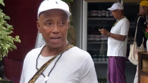 Russel Simmons Terlihat di Bali Spirit - GenPI.co