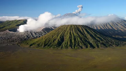 Aktivitas Gunung Bromo Menurun - GenPI.co