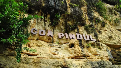 Uji Nyali Telusuri Goa di Gunungkidul - GenPI.co