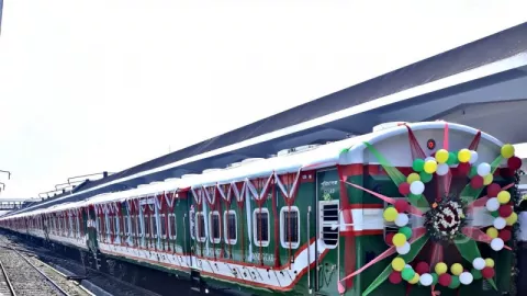 Bangga, Kereta Api INKA Beroperasi di Jalur Antarkota Bangladesh - GenPI.co