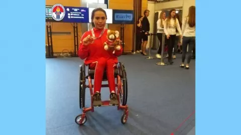 Atlet Disabilitas Ni Nengah Raih Emas World Para Powerlifting - GenPI.co