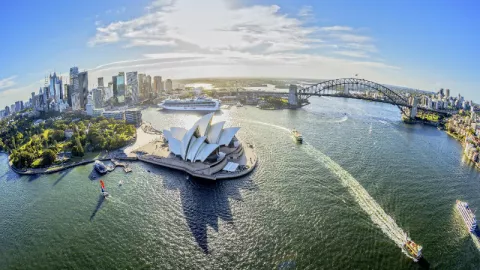 5 Destinasi Wisata di Sydney jadi Inspirasi Nama Anak Cut Tari - GenPI.co