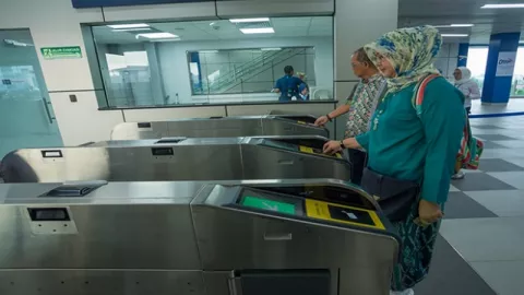 MRT Angkut 82 Ribu Penumpang Per Hari Dalam Satu Bulan - GenPI.co