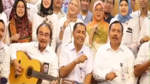 Peringati Hari Buruh, Video May Day Ini Bikin Adem - GenPI.co