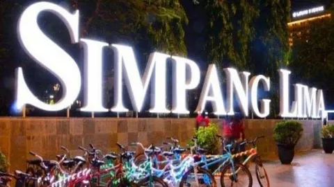 Jelang Ramadhan, Yuk Nikmati Suasana Simpang Lima Semarang - GenPI.co