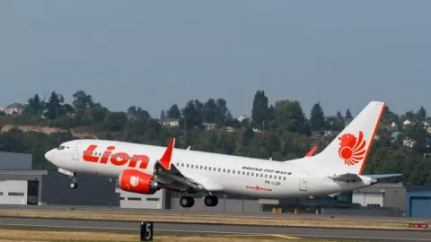 Lion Air Larang Terbang Pilot yang Aniaya Karyawan Hotel - GenPI.co
