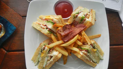 Ini Club Sandwich untuk Sahur Yang Praktis - GenPI.co