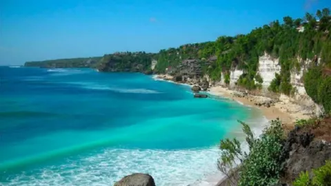 Pantai Sawarna Mulai Digarap Serius Pemkab Lebak - GenPI.co