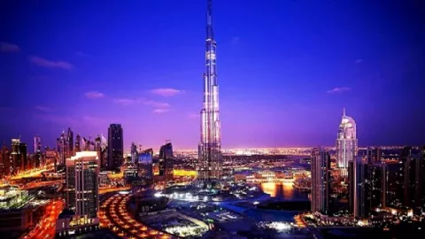 5 Fakta keren Menara Burj Khalifa - GenPI.co