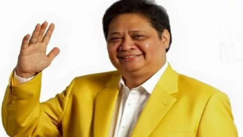 Kursi Ketum Golkar Airlangga Mulai Digoyang - GenPI.co