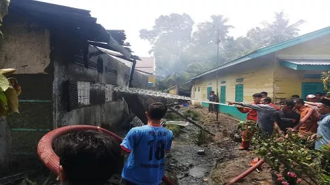 Kebakaran Pabrik Korek Api di Binjai, 30 Orang Meninggal - GenPI.co