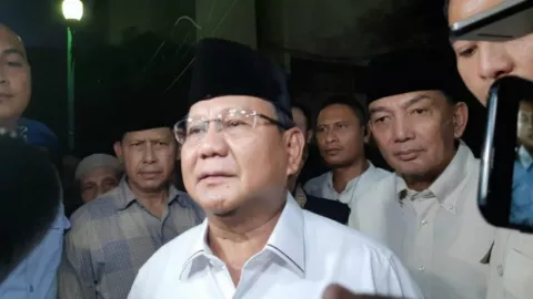 Alasan Prabowo Subianto Tak Ucap Selamat ke Jokowi Usai Sidang MK - GenPI.co