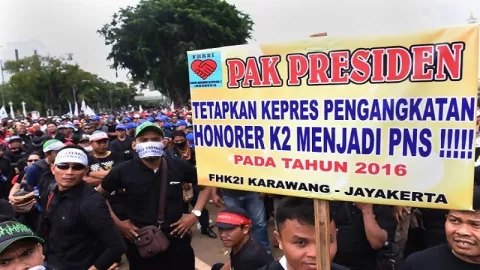 Mimpi, Honorer K2 Berharap Politikus Gerindra Jadi Menteri - GenPI.co