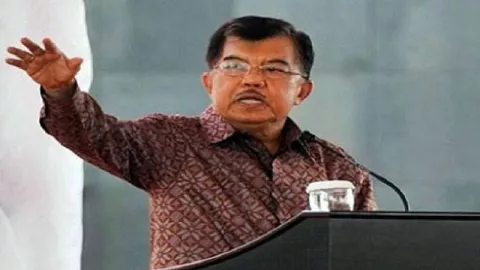 JK Lepas Jemaah Haji Kloter Pertama di Bandara Soekarno Hatta - GenPI.co