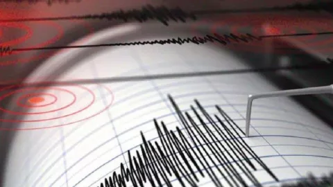 BMKG Cabut Peringatan Tsunami Akibat Gempa M 7,0 di Maluku - GenPI.co