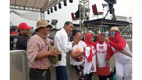 Ada Jokowi KW di Visi Indonesia - GenPI.co