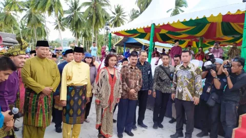 Menteri Susi Puji Pariwisata Anambas di Festival Padang Melang - GenPI.co