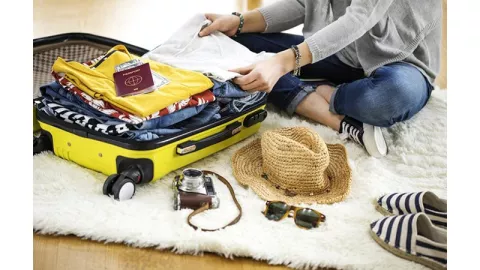 4 Cara Agar Long Traveling Kamu Nggak Bawa Bagasi Lebih - GenPI.co