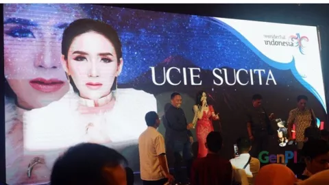 Ucie Sucita: Pers Bagaikan Soulmate Dalam Karir - GenPI.co