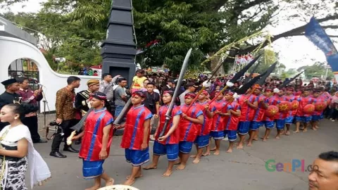 Bupati Grobogan Bakal Ikut Menari Tayub - GenPI.co