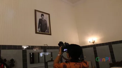 Kamar Presiden Soekarno di Loji Gandrung Bikin Merinding - GenPI.co