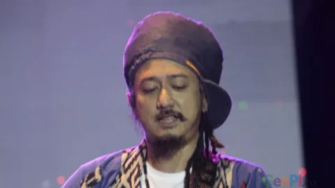 Yuk, Ikutan Goyang Reggae Bareng Ras Muhammad di Skouw - GenPI.co
