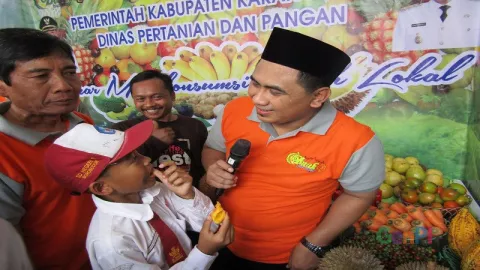 Begini Keceriaan Wagub Jateng Gus Yasin Bersama Siswa SD di Festival Buah - GenPI.co
