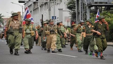 Sejarah Kota Pahlawan, Yuk Kenalan sama Komunitas Roode Brug Soerabaia - GenPI.co