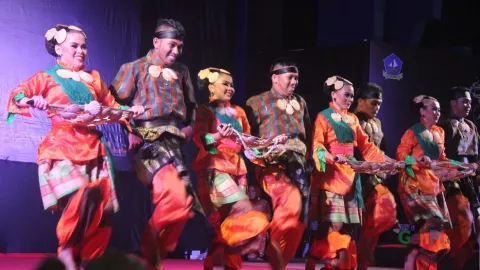 Inilah Sanggar Seni Tuah Pustaka, Langganan Juara di Festival Tari Bintan - GenPI.co