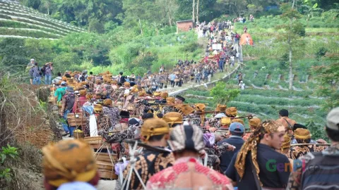 Uniknya Tradisi Sadranan Rejeban Plabengan di Lereng Gunung Sumbing - GenPI.co